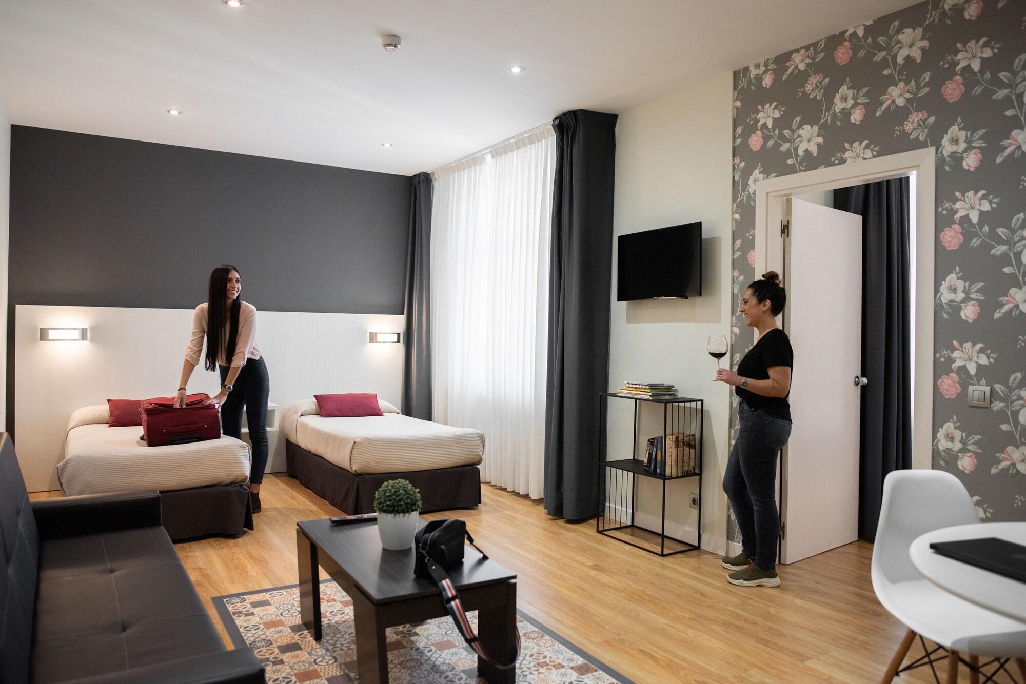 Hotel Seminario Aeropuerto Bilbao Derio Kültér fotó